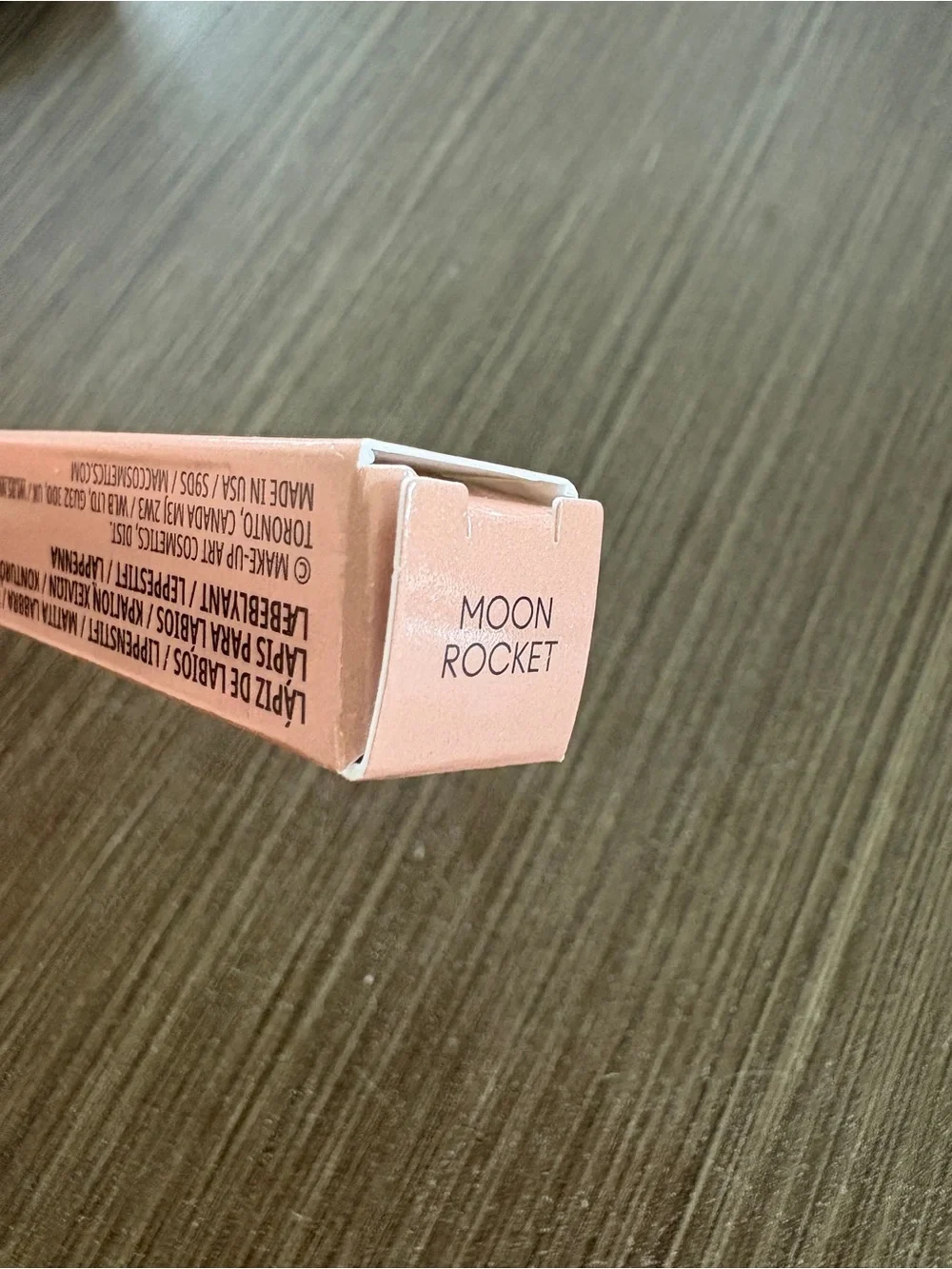 MAC Dazzlelips Crayon - Moon Rocket